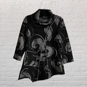 92. MINKAS Cowl Neck Tunic - Ladies Small